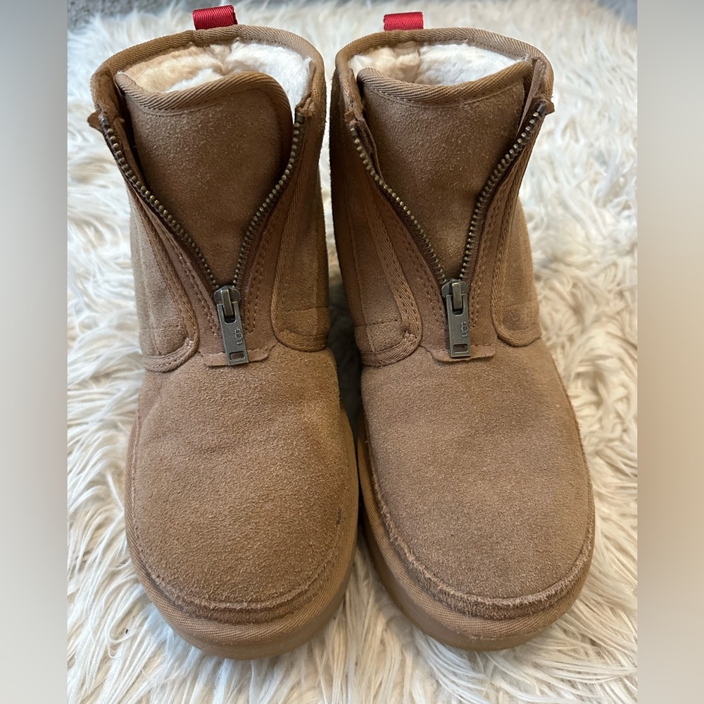 Ugg neumel boots